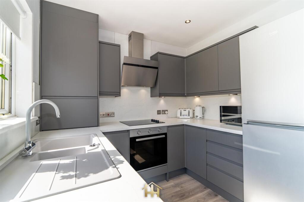 6 Kettins Terrace DD3 9RJ 230425 EDIT (33 of 62).j