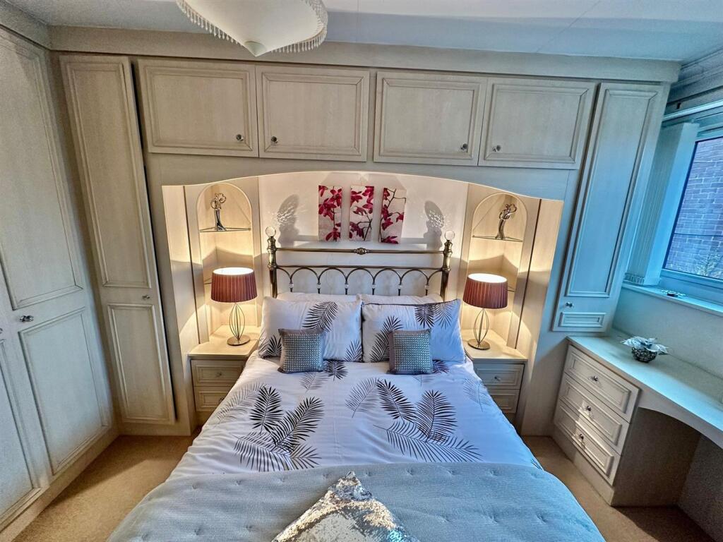 WhatsApp Image 2025-11-14 at 12.13.55_597b5cb5.jpg