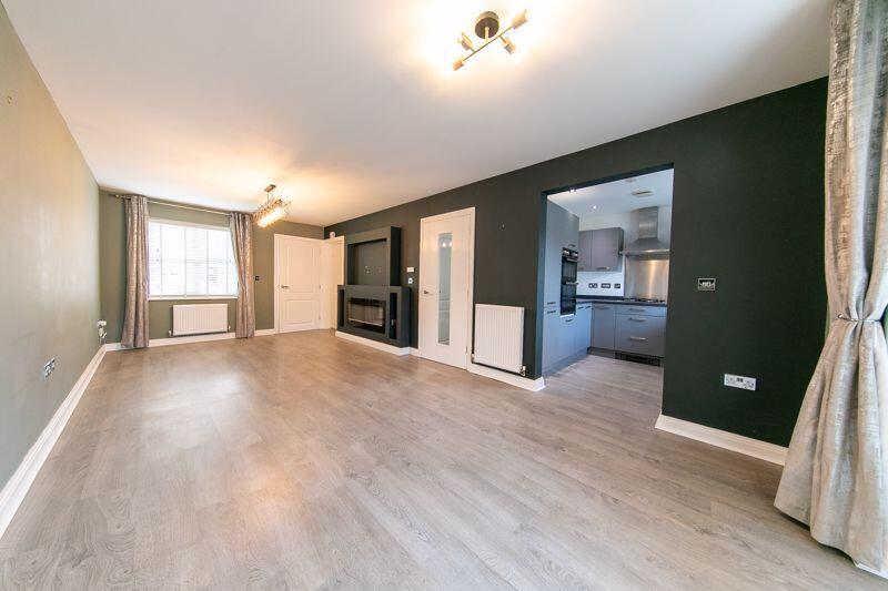 Living room &amp; kitchen