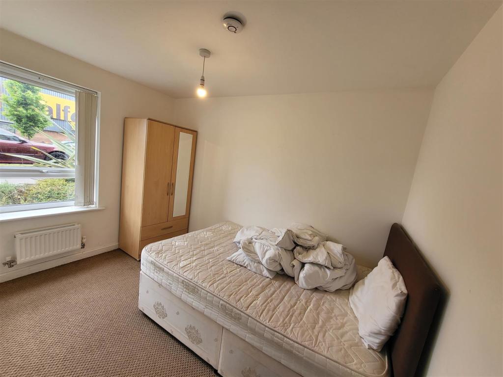 Bedroom 2.jpg