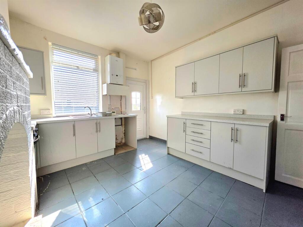Kitchen x2 NEW.jpg