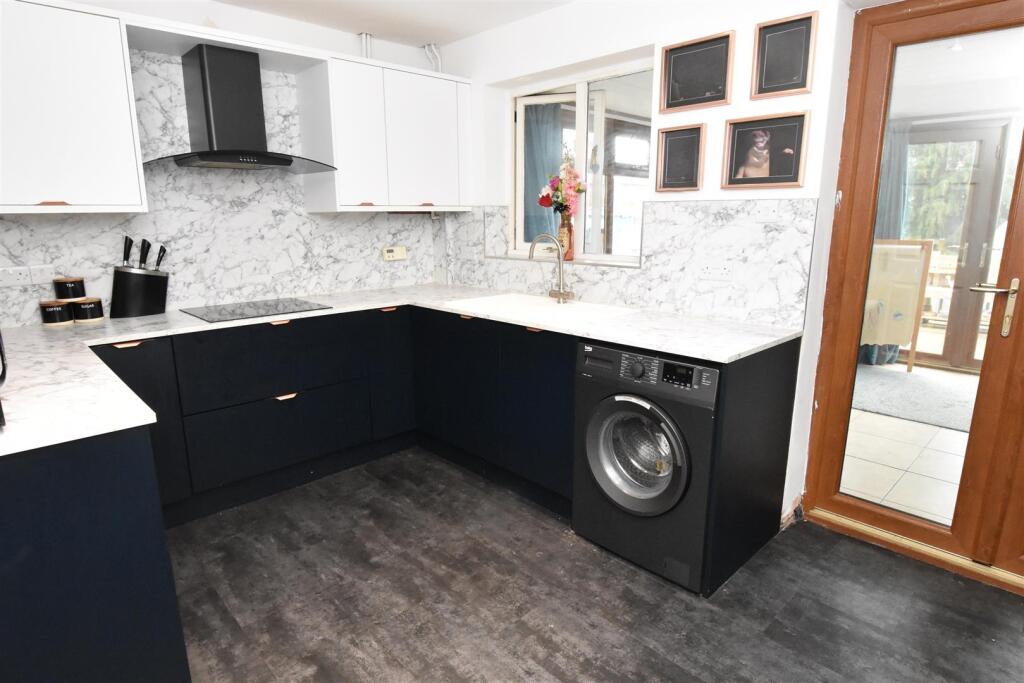 DSC_0037 - Copy (10).JPG