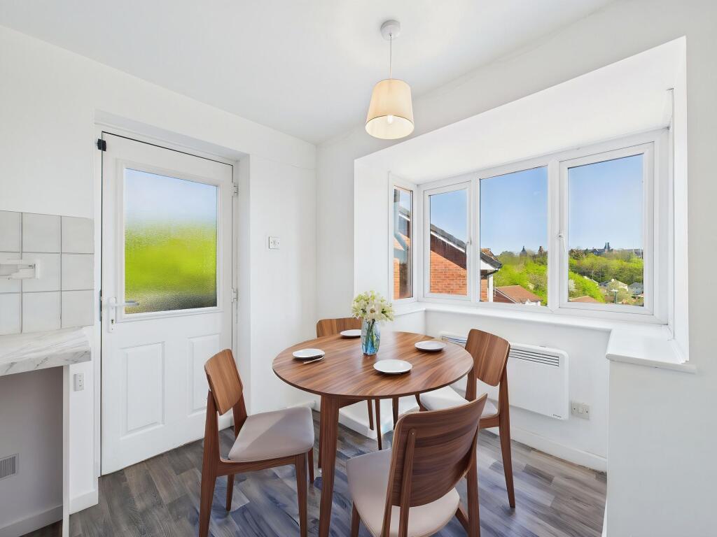 Kitchen (Virtually Furnished)