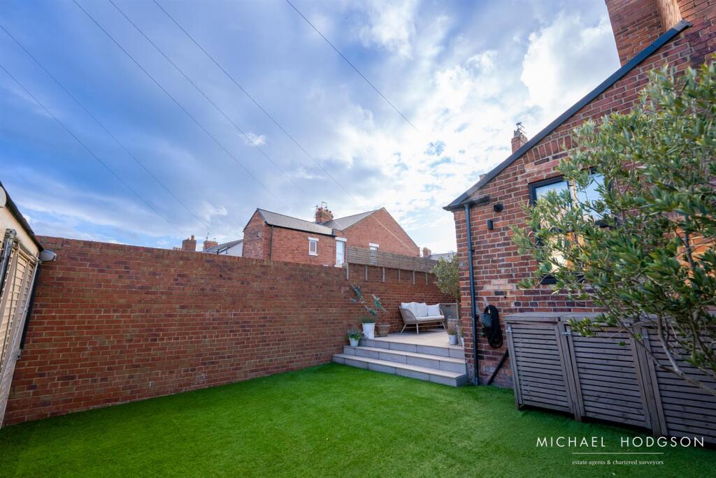 80 Ewesley Road-41.jpg