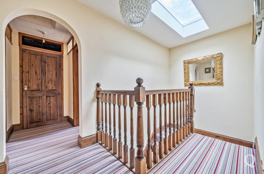 9b026975-4957-45b...