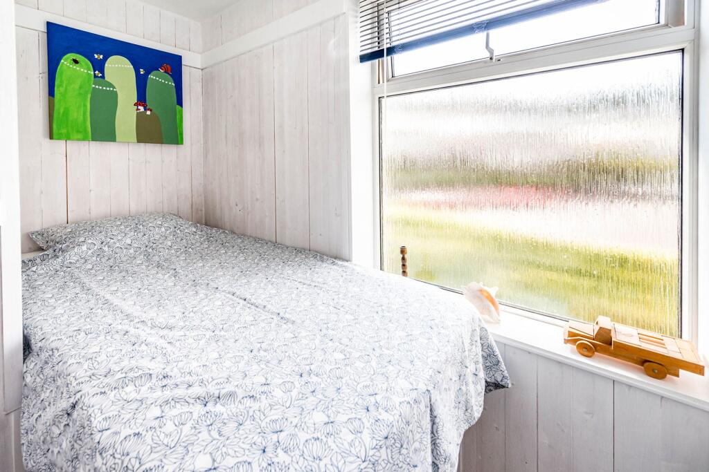 BEDROOMS &amp; BATHROOM