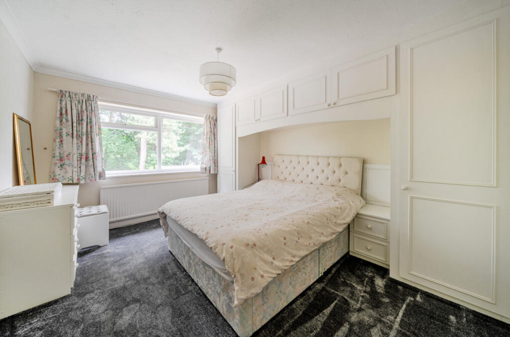 1329054-4-6880c09...