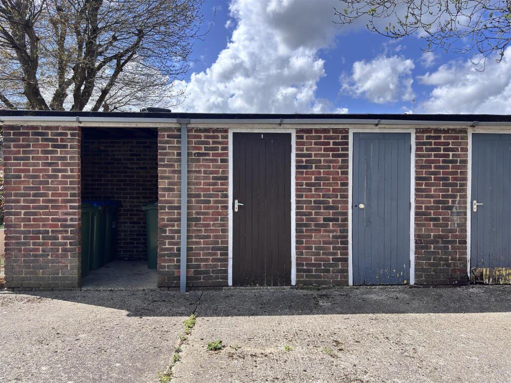 Swann Way storage .jpeg