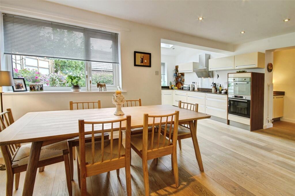 Kitchen Diner