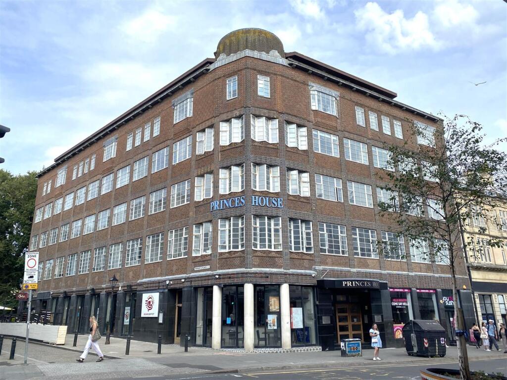 Front.jpg