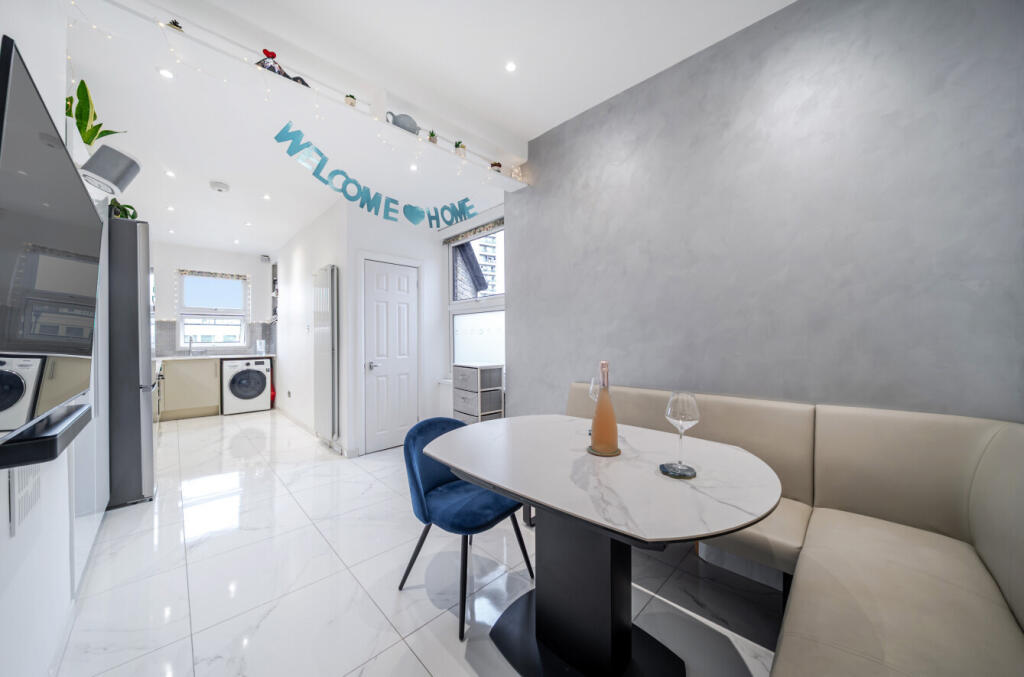 1357414-11-68d935...