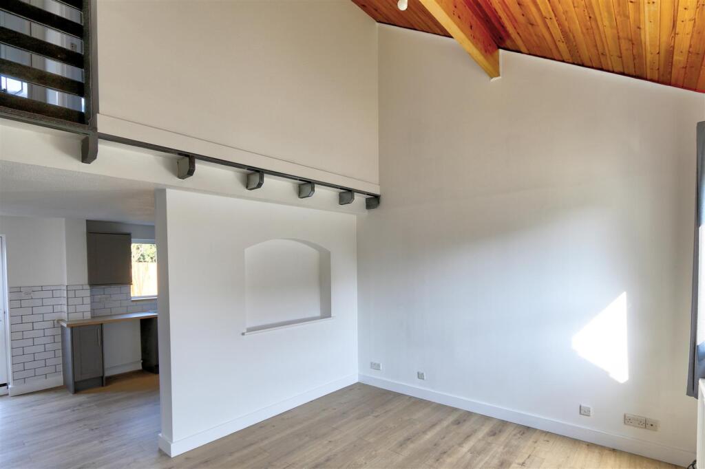 Sitting Room.jpg
