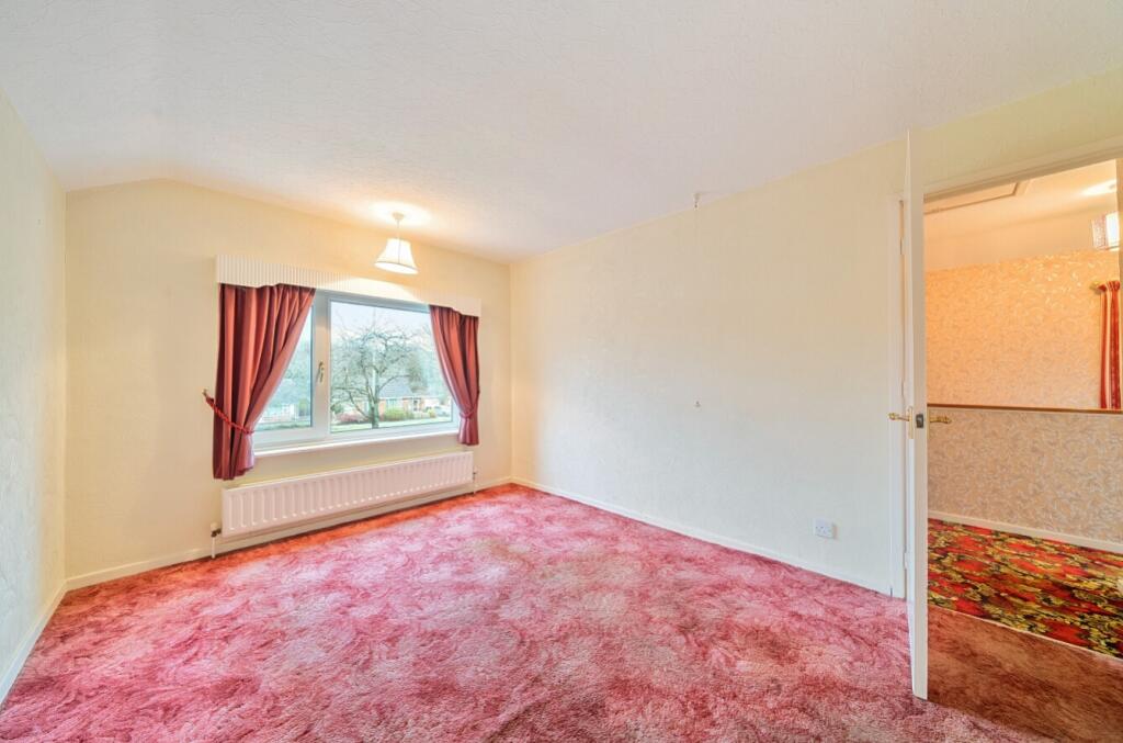 1387080-37-6938070cec9ec-ARW-1