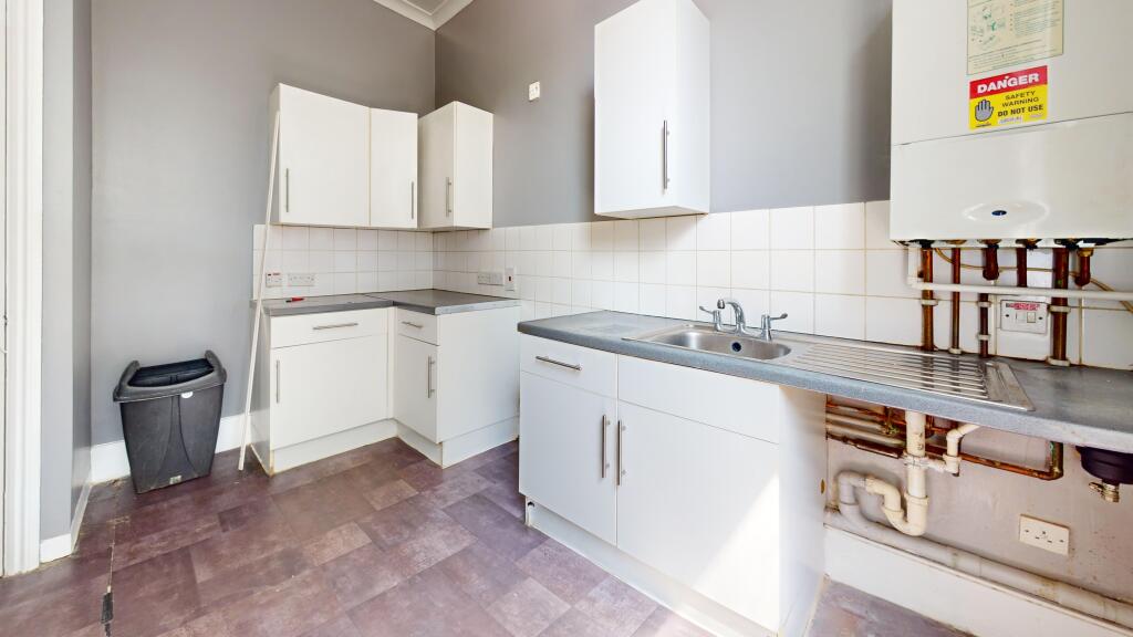 Flat A, 24 Montague Road, Hackney, London, E8 2HW