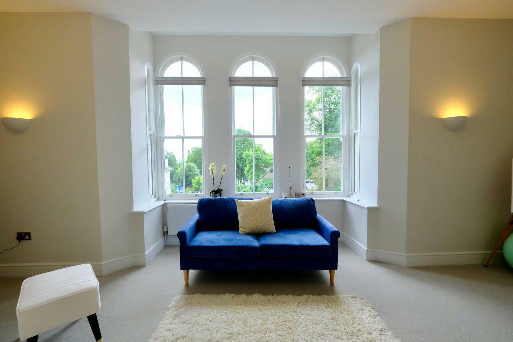 Grand bay window with views
