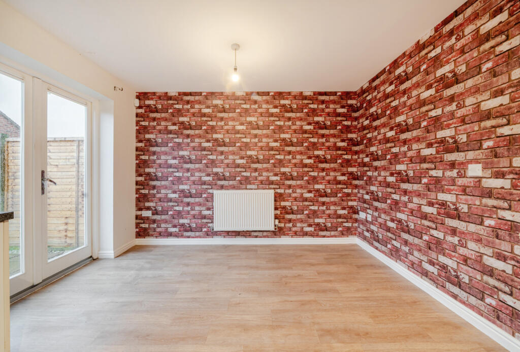 1382420-15-691719...