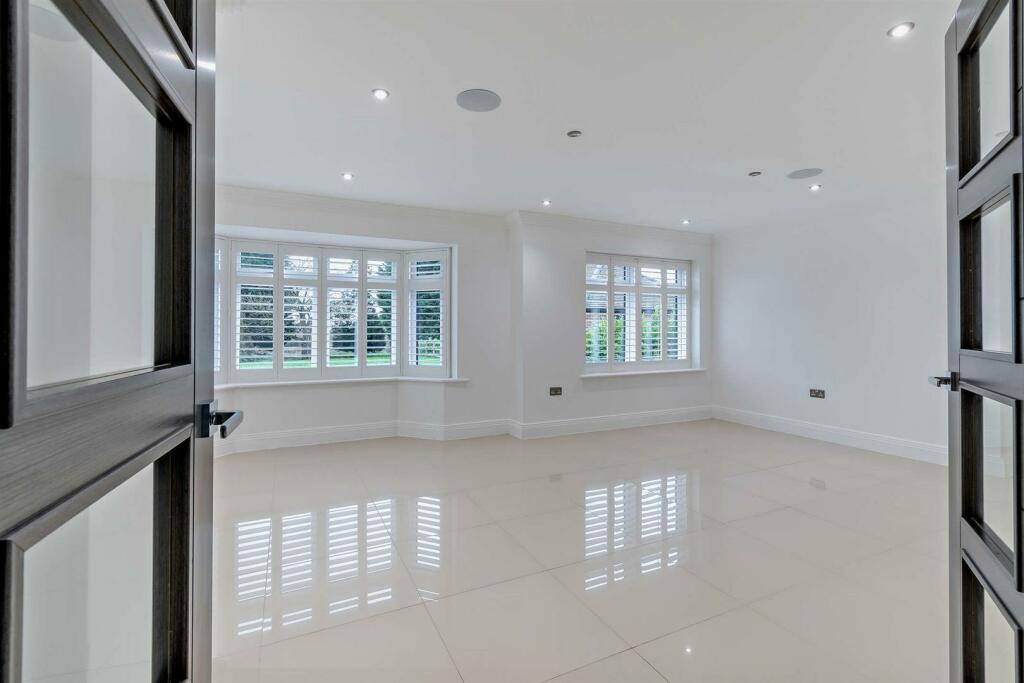 8629922-interior23-800.jpg