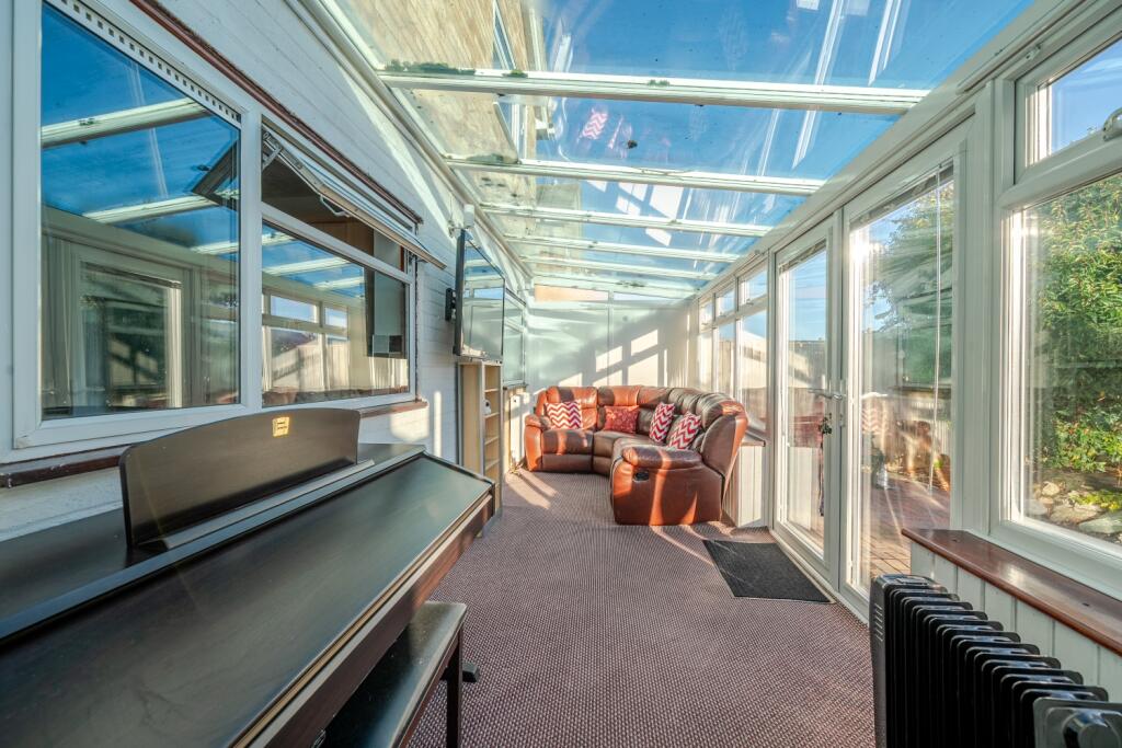 1382409-11-6926fb50b2893