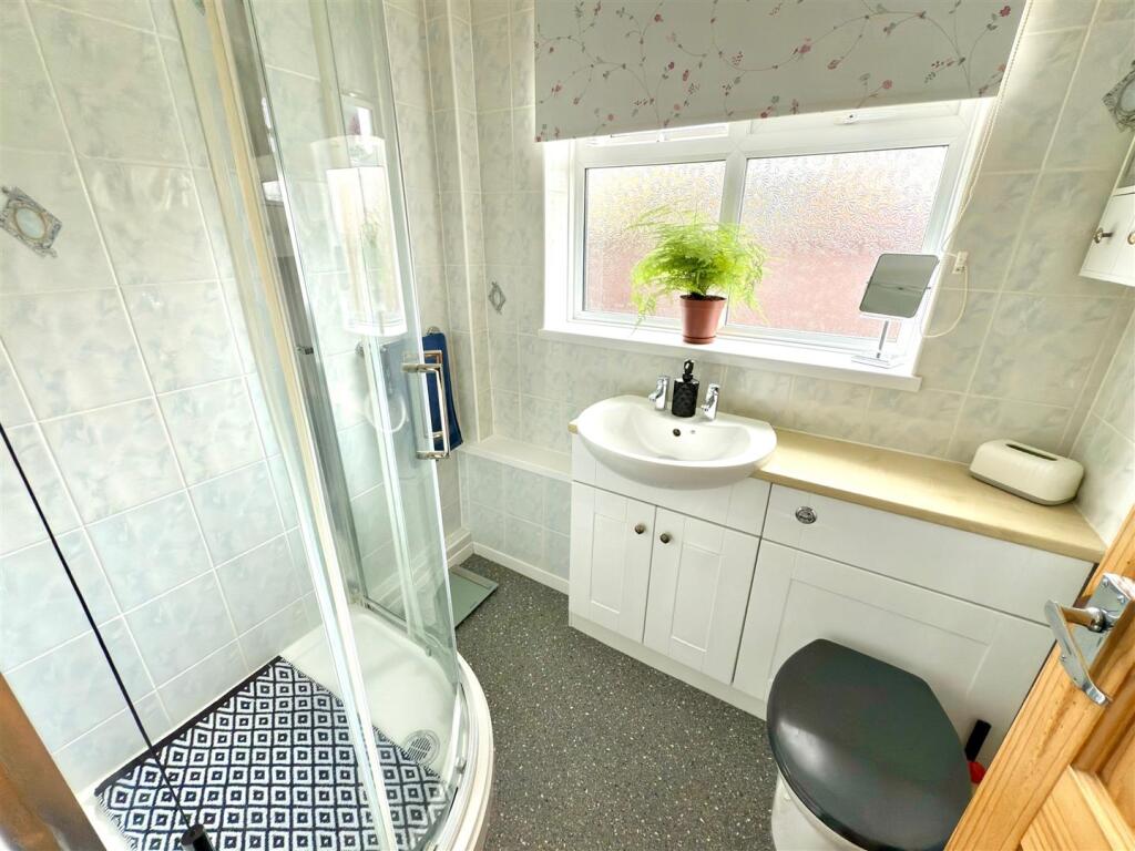 shower room.jpg