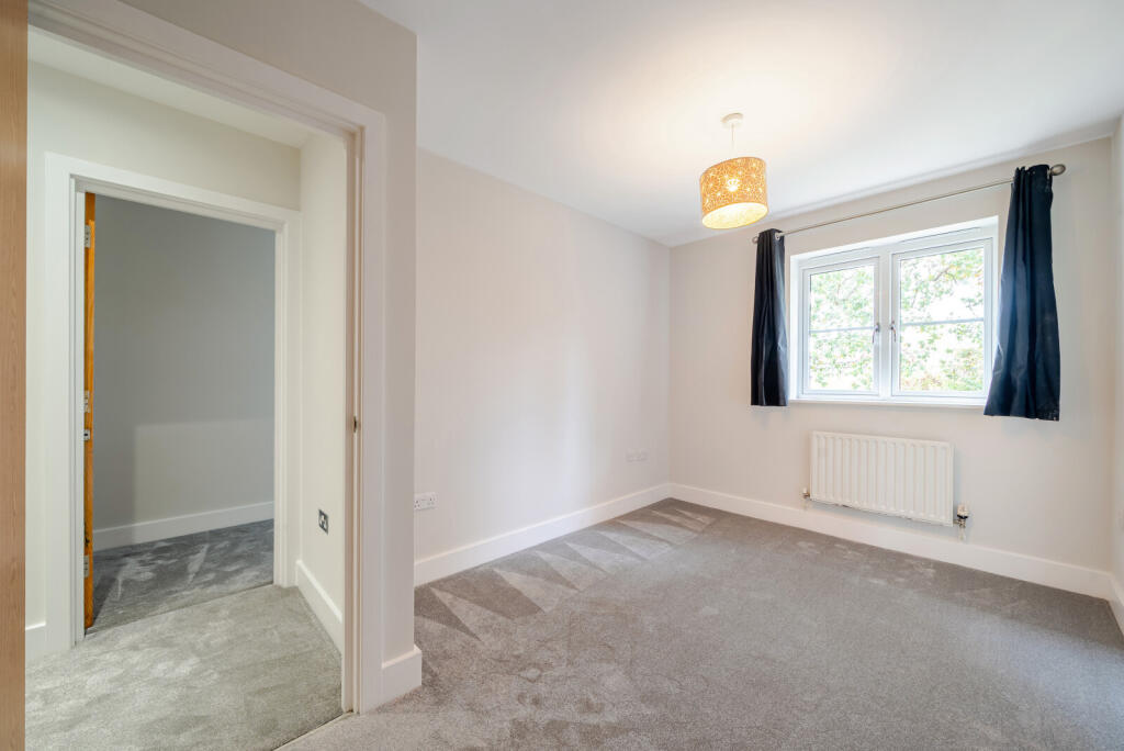 1360550-1-68dd433...