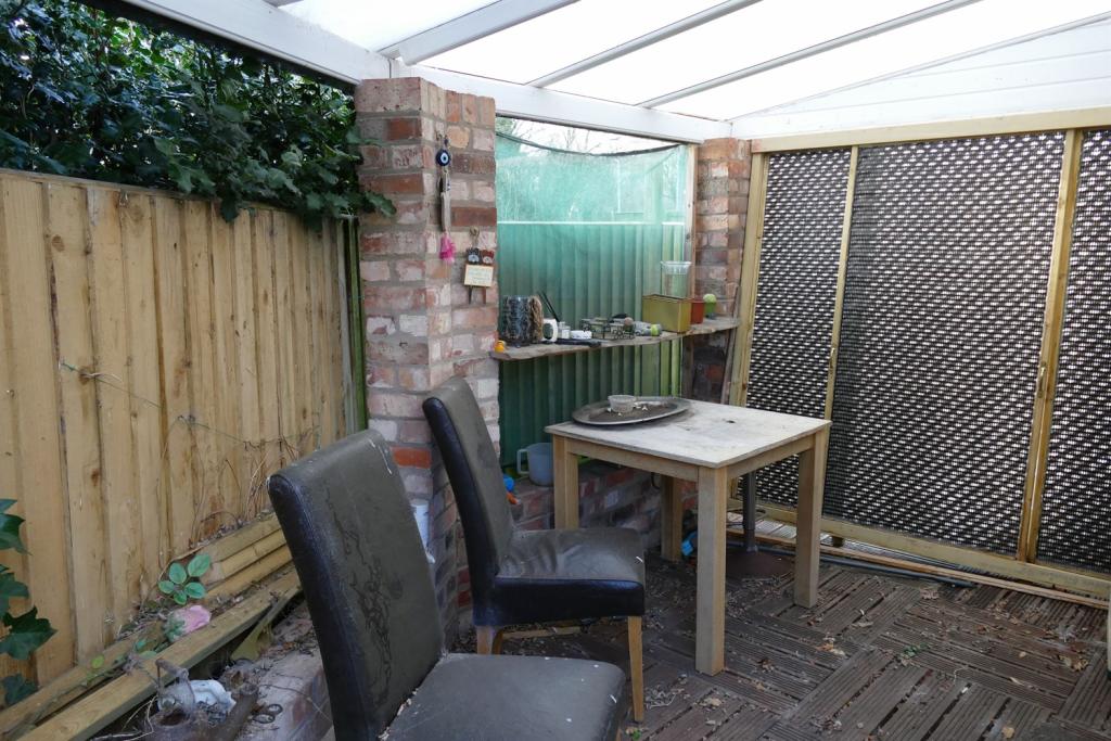 Garden b