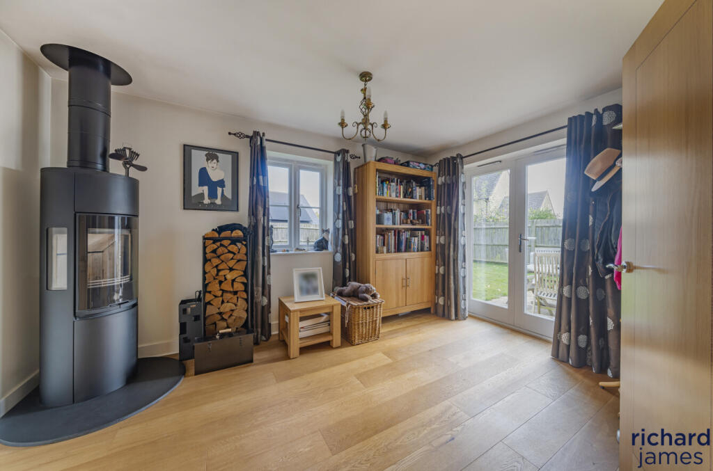 607f693c-b26d-499...