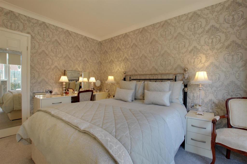 BEDROOM 1 (REAR)