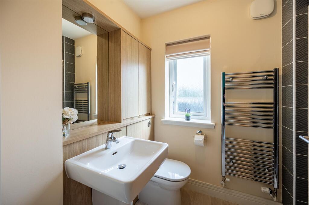 En Suite (2).jpg