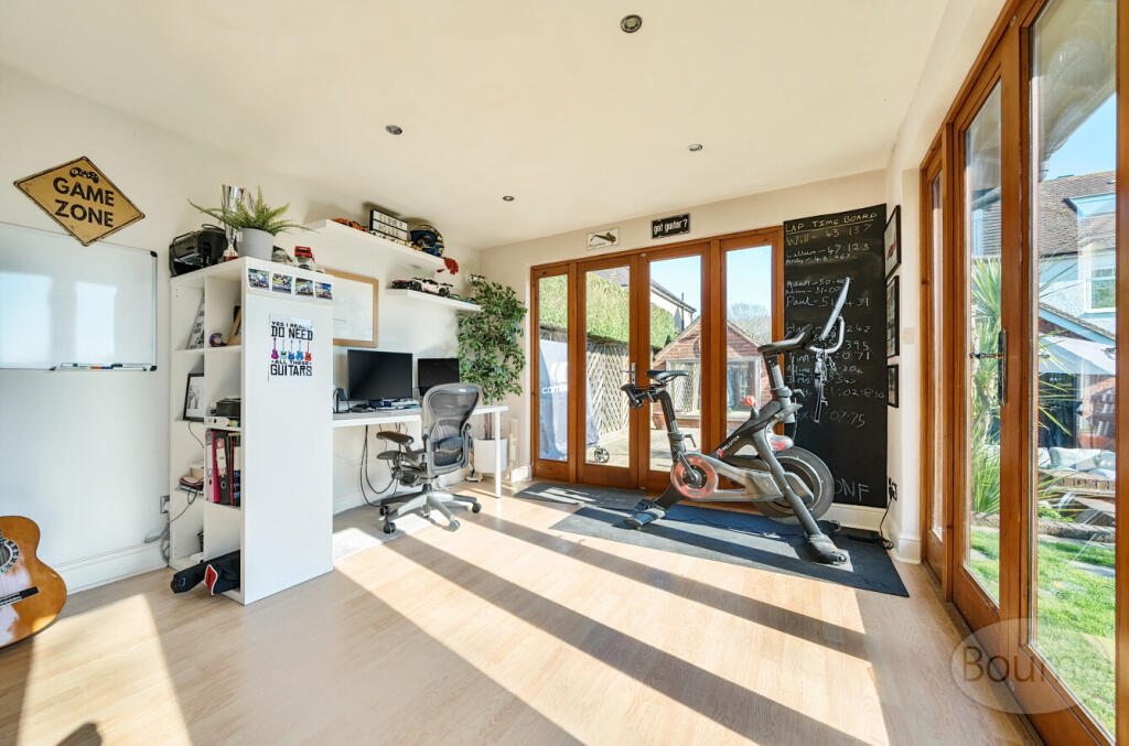 0bc51d9d-3c21-43f...