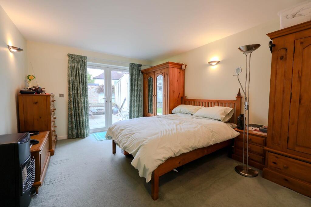 Ground Floor Master Bedroom