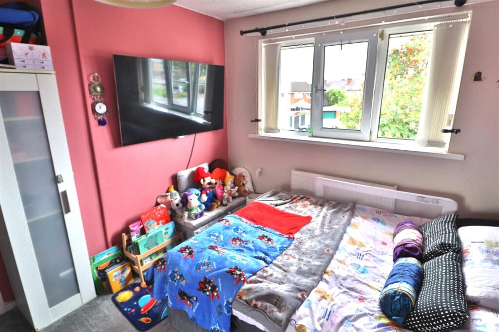 BEDROOM TWO
