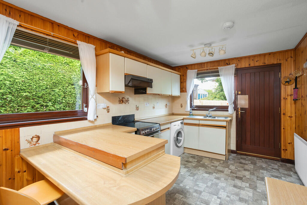 6 Whiteside Cotta...