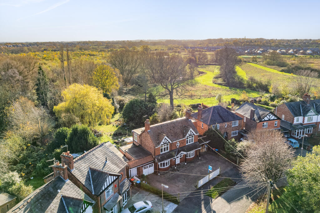 43 Carlton Road, Northwich.-6.jpg