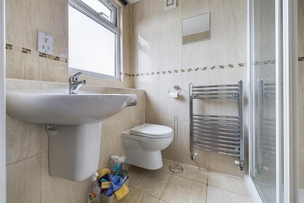 30 Dryleaze Road, Frenchay, Bristol BS16 1HL | Fre