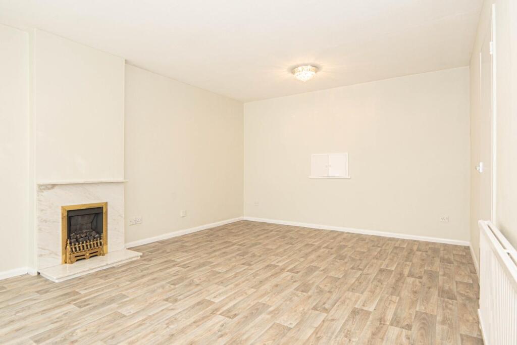 Living Room: