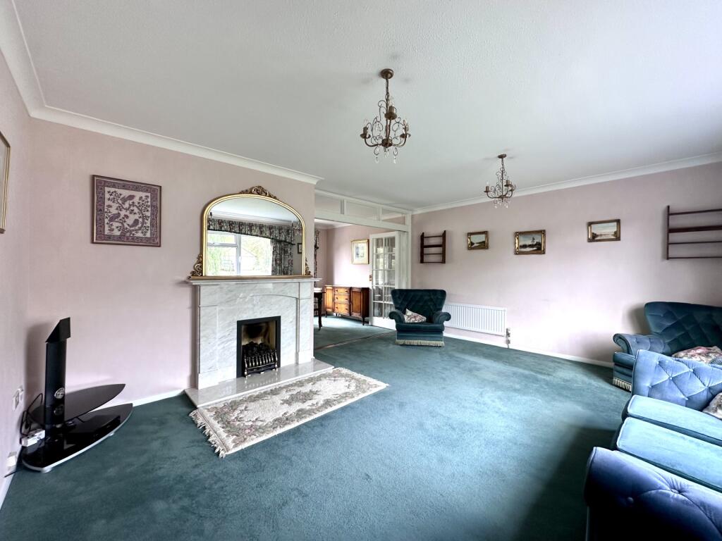 Liv room 2