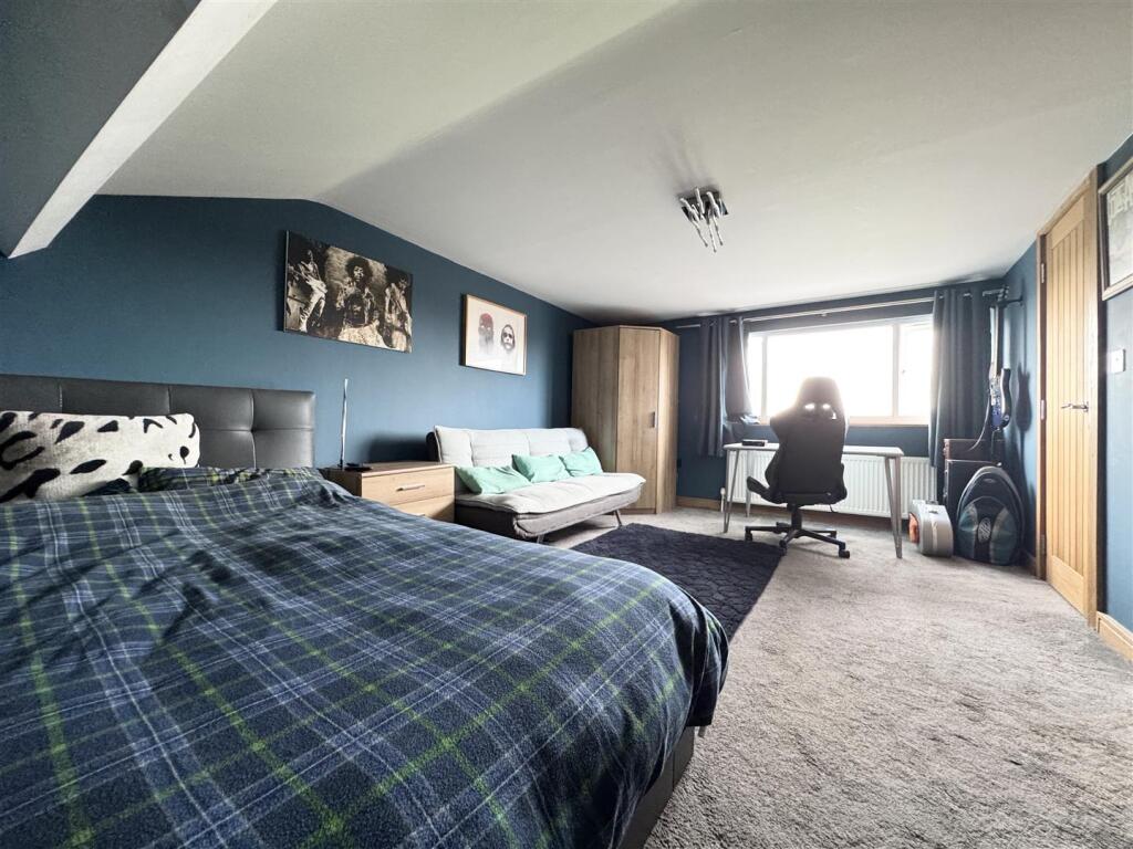BEDROOM THREE