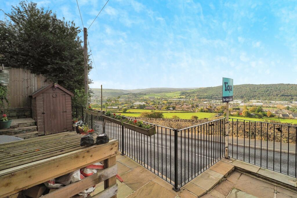Views from Bottom Garden