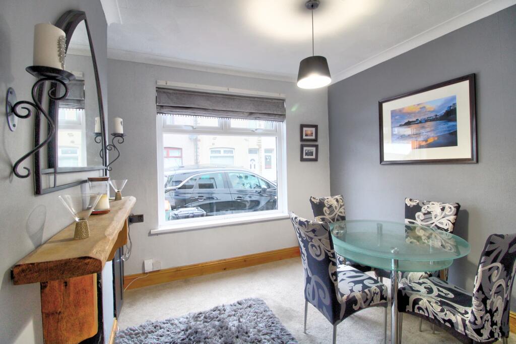 IMG_8693_4_5_Interior 4