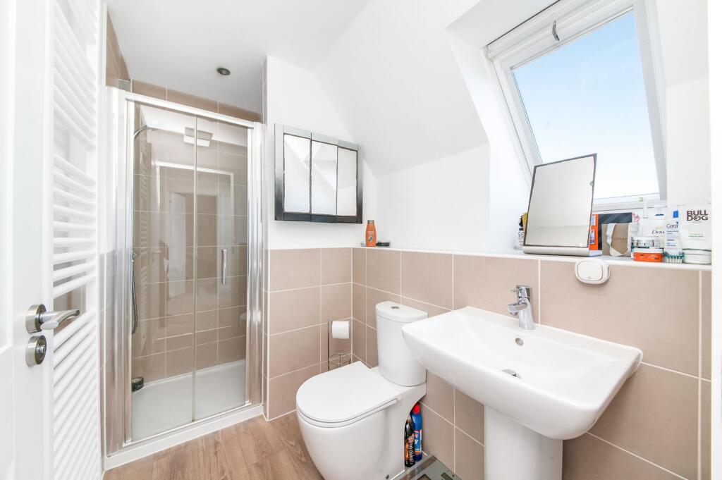 SECOND FLOOR SHOWER ROOM