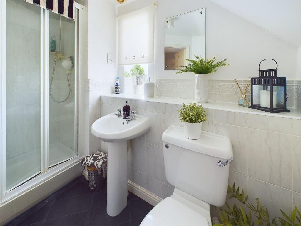 En-Suite to Bedroom One