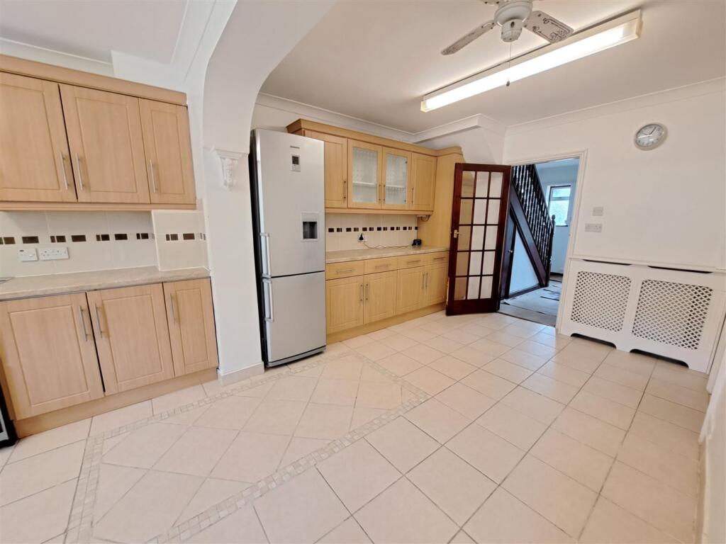 Kitchen/Breakfast Room