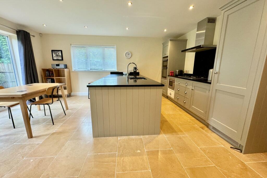 Kitchen/Family Room