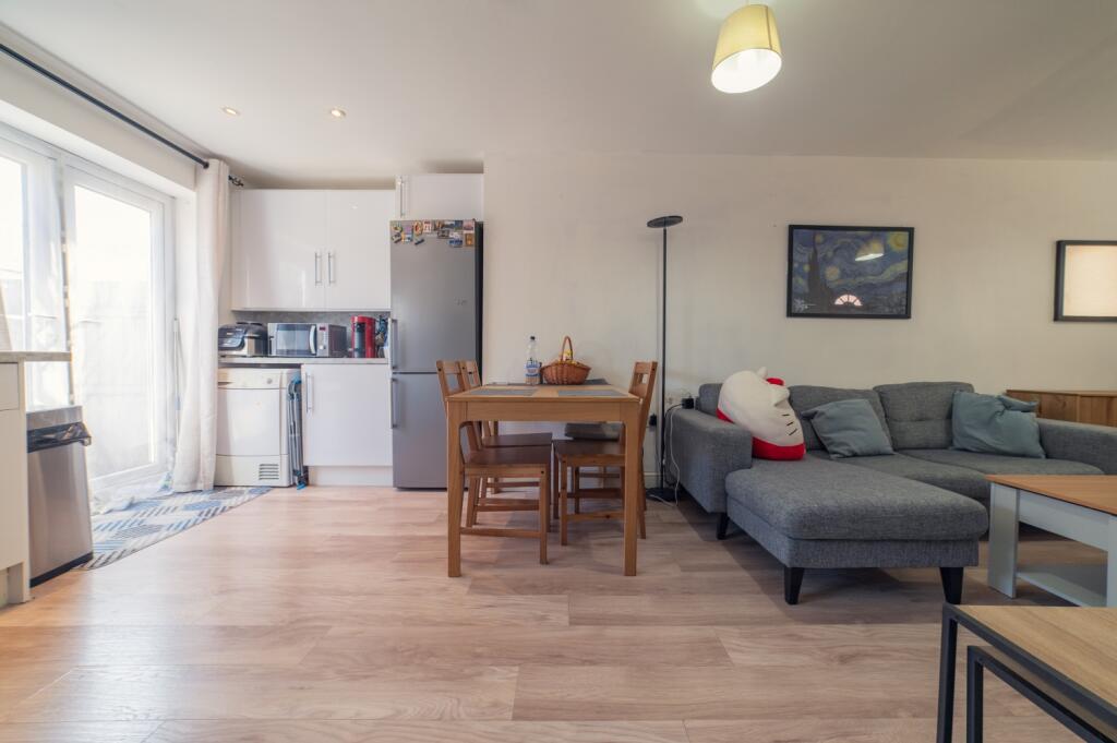 Call 02920_454555 to secure your viewing_2