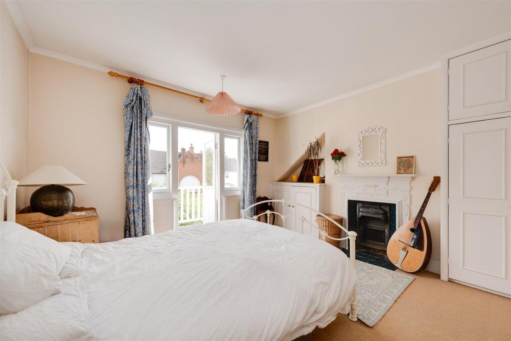 53313_Hi_res_ (14).jpg