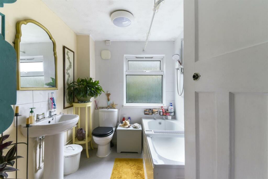 CARSHALTON ROAD,58- (13).jpg