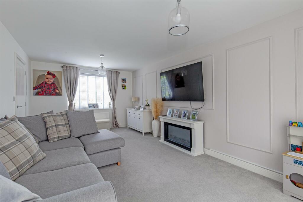 Splendid Reception Room