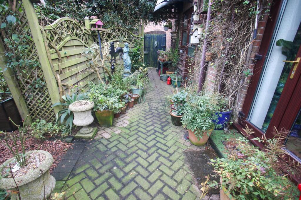 Garden: