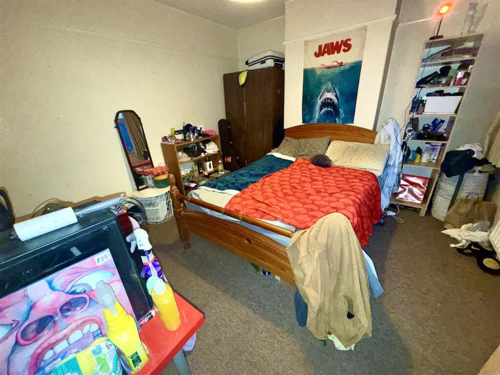 image00003.jpeg