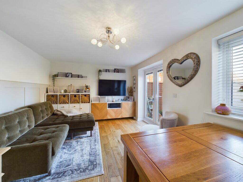 CAM02854G0-PR0300...